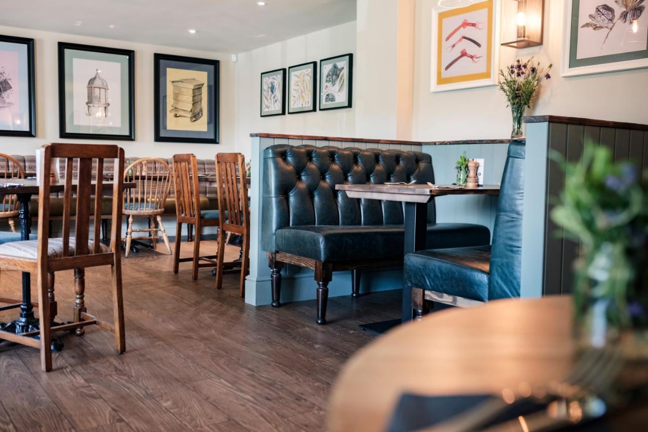 The Bower Inn Bridgwater Exterior foto The interior of the restaurant